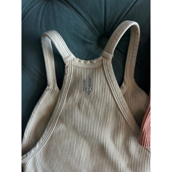 2 Free People Happiness Runs Crop Tank XS/S Bundle - Picture 4 of 6
